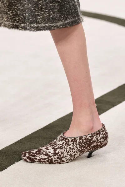 Look 34